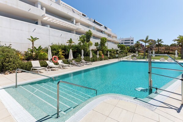 Pool - LAS OLAS 1 - New, spacious and bright penthouse (Estepona)