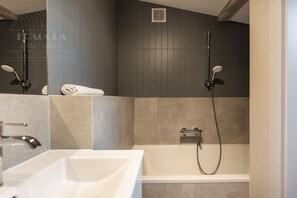 패밀리 아파트 | 욕실