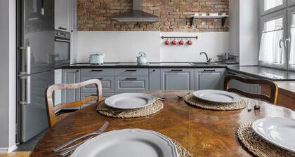 Roxy by Q4Apartments