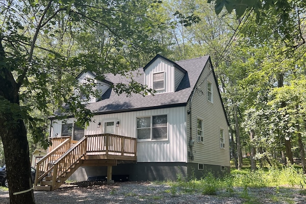 Front of the house; driveway with plenty of parking space