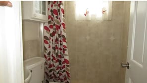 Shower, hair dryer, towels, soap - Comfortable, homely condo in paradise Located on the South coast Barbados (Oistins)