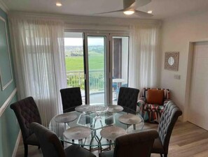 Dining - Your Caribbean Home Away (South District)