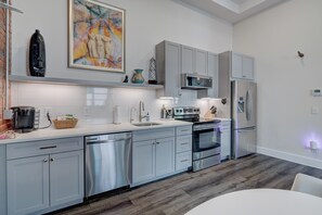 Fridge, microwave, oven, stovetop - The Hive 104 Bees Knees by BlueStar (Wilmington)