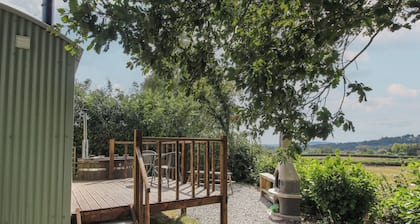 Aston - Shepherd Hut