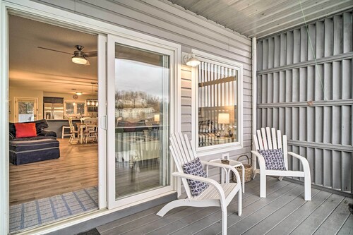 Deerfield Lakefront Condo/Boat Slip Included!