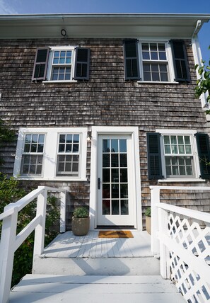 Exterior detail - Elegant In-Town Federal Home Newly Decorated (Edgartown)