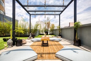 Rooftop terrace - ULIV Family Apartments Polanco (Mexico City)