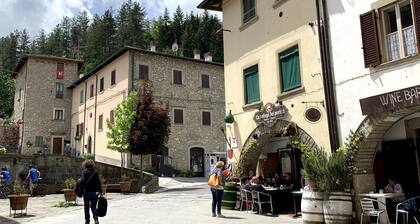 Torre del Vicario - Cia Mini Appartamento, Nido per Coppie con Charme e Stile