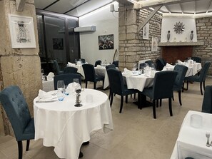 Restaurant - Le Marronnier  (Buffon)