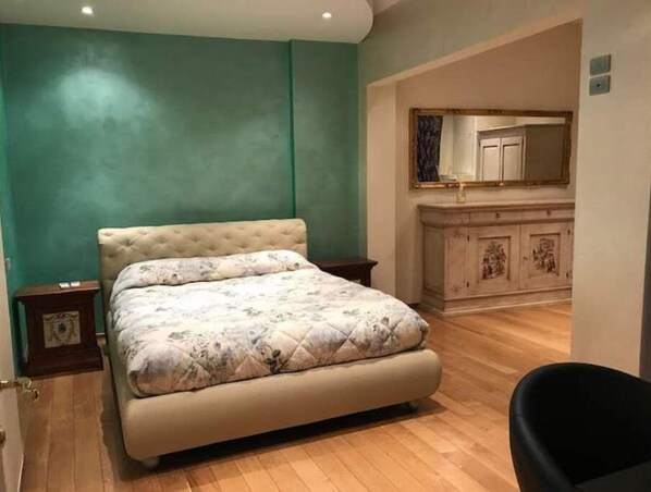 2 habitaciones, wifi gratis y ropa de cama 