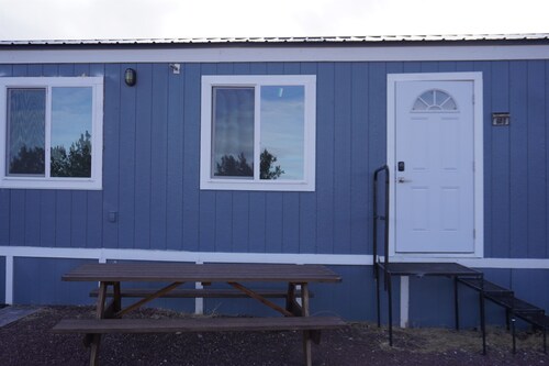 068B Cozy Studio Grand Canyon South Rim Sleeps-2