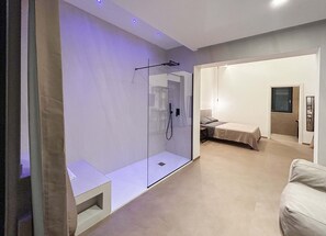 3 Schlafzimmer, Bügeleisen/Bügelbrett, Internetzugang