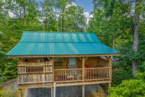 Exterior - Mountain Romance For Two (PIGEON FORGE)