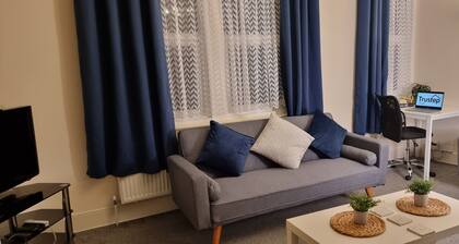 Large house with Garden in Maidstone