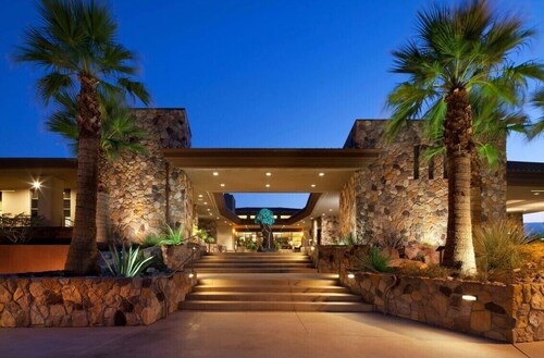 Modern 1BR Villa at The Westin Desert Willow Villas – Golf Views + Resort Pools