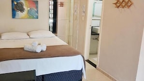 Ropa de cama de alta calidad, colchones con pillow-top y wifi gratis 