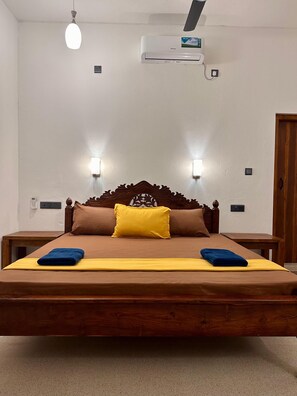 Kahden hengen deluxe-huone | Egyptinpuuvillaiset lakanat, ylelliset vuodevaatteet