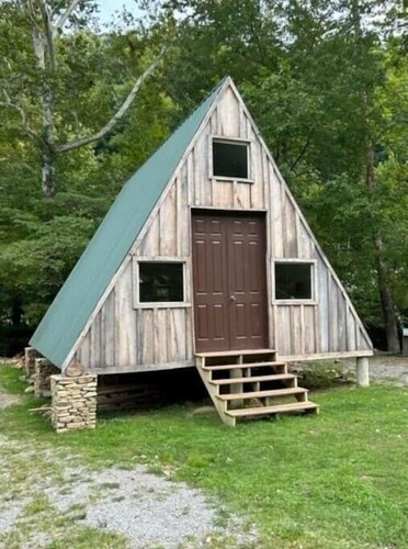 Cabin #3 Francis - Custom built A-Frame Bunkhouse - pet and kid friendly