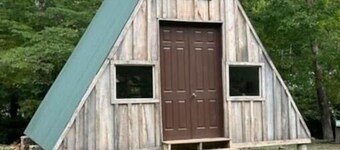 Cabin #3 Francis - Custom built A-Frame Bunkhouse - pet and kid friendly