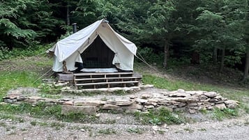Esterni