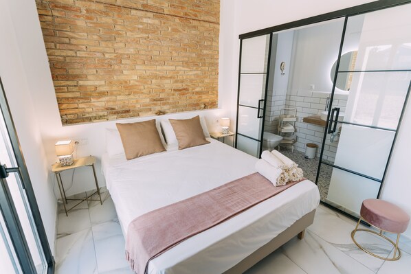 Quarto básico | Roupas de cama premium