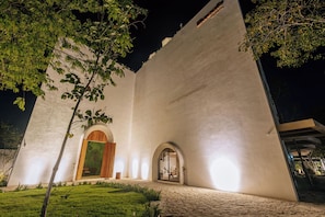 Front of property - evening/night - Bacab Tulum (Tulum)