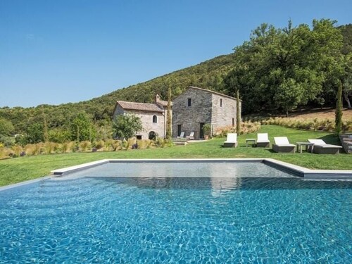 Villa Serena - Private villa with pool in Umbria