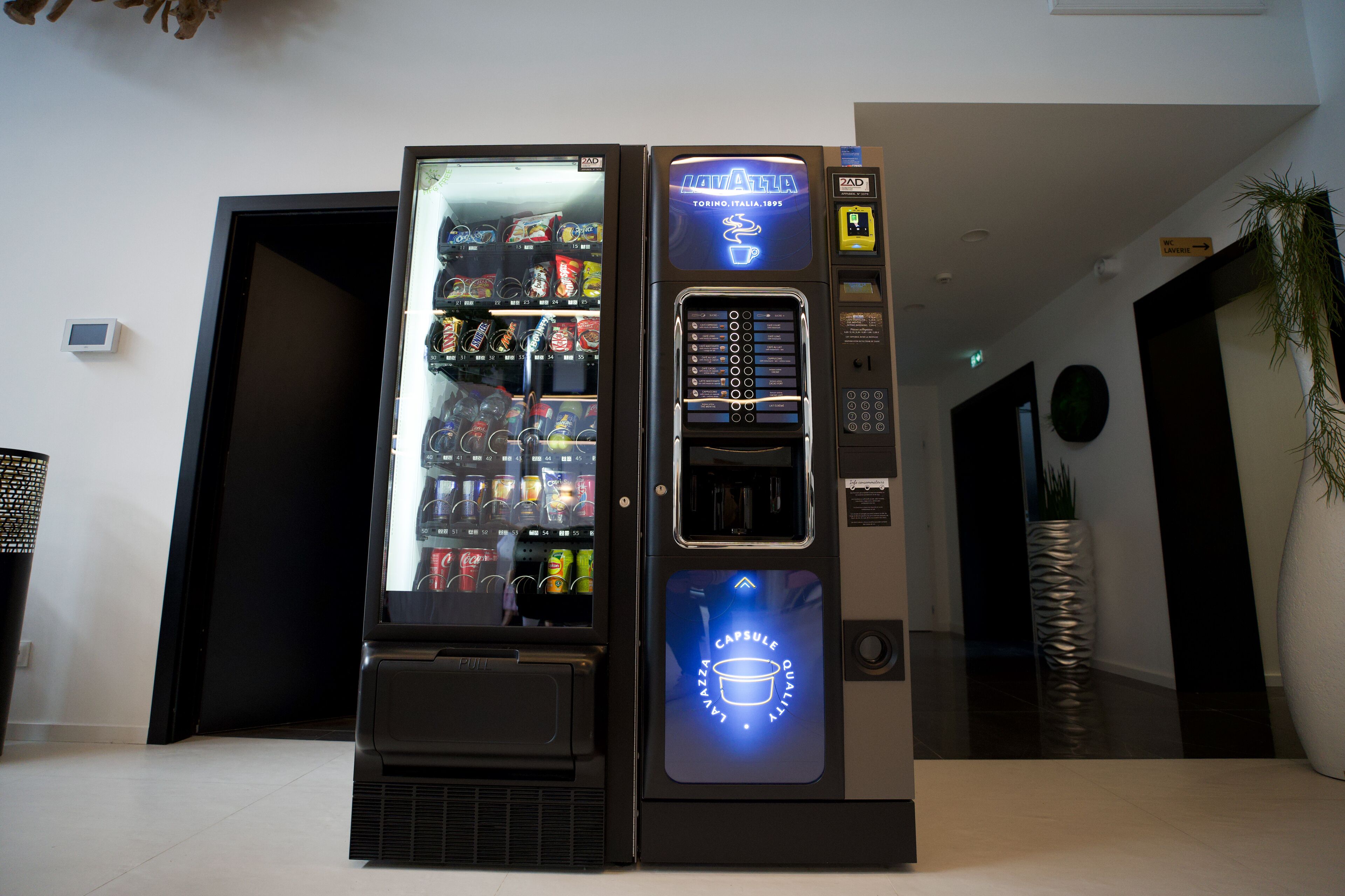 Vending machine