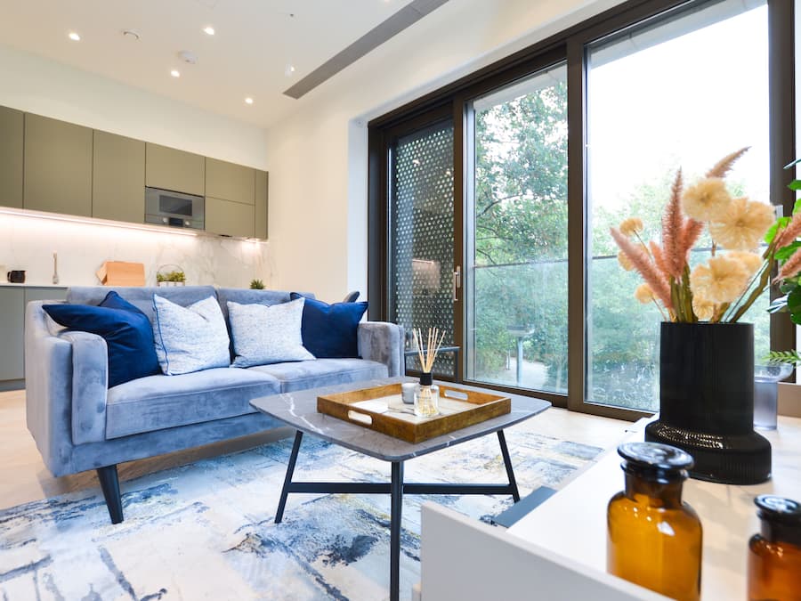 Studio Apartment | Living area | Flat-screen TV, heated floors