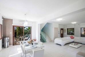 Dining - Protaras Demetra Villa DE1 (Protaras)