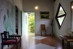 Interior - Casa Ampla com Vista ao mar a 50m da Praia (Governador Celso Ramos)