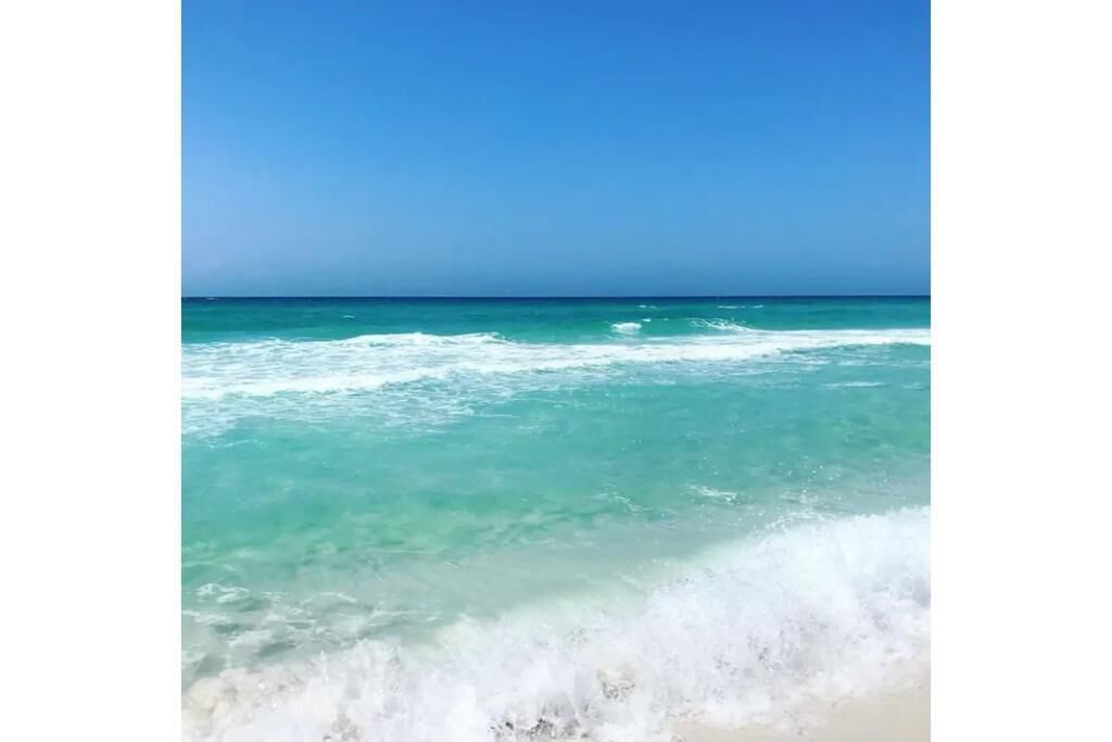 Sun loungers, beach towels