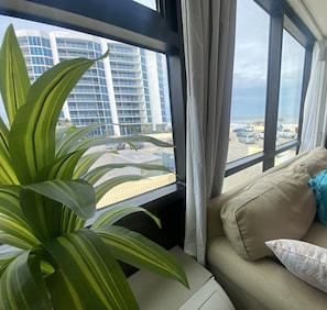 Interior - Manager Special!! Oceanside Inn 2 Queen beds and a large sofa! (Daytona Beach)