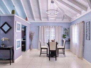 Dining - Modern, Cozy 3Bdr villa w/ pool/gym/beach access (Priory)