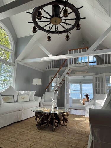 Waterfront home with private beach amazing view and sleeps 10 !