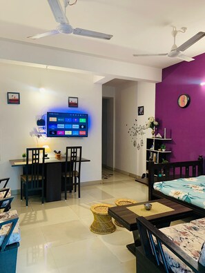 2 bedrooms, iron/ironing board, WiFi, bed sheets - Raga Homestay- 2BHK Homely Apartment in Guwahati (Guwahati)