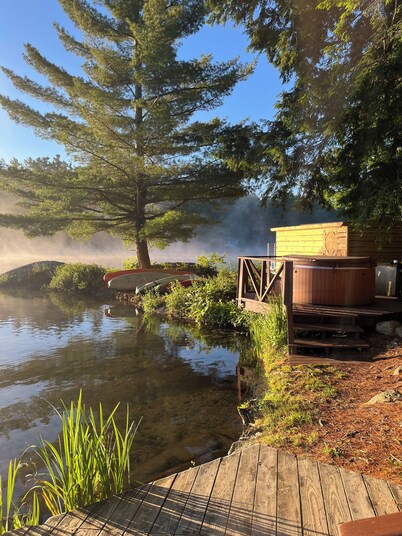 Lakeside Cottage near Adirondacks, Hot Tub, Pontoon Boat, Kayaks & Paddle Board
