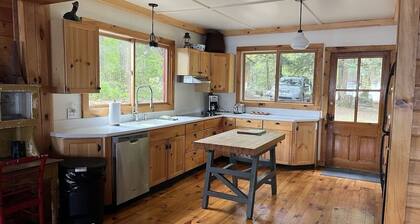 Lakeside Cottage near Adirondacks, Hot Tub, Pontoon Boat, Kayaks & Paddle Board