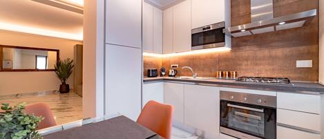 Mikrowelle, Ofen, Herdplatte