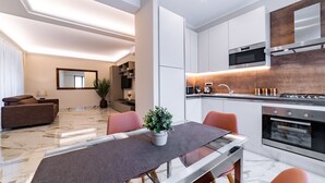 微波爐、焗爐、爐具