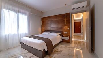 1 Schlafzimmer, BĂŒgeleisen/BĂŒgelbrett, WLAN, BettwĂ€sche