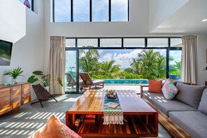 Smart TV - Luxury Beachfront Villa: Pool - Roof Patio - Views (San Pedro)