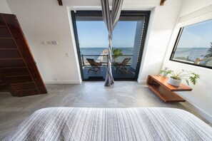 4 bedrooms, desk, iron/ironing board, free WiFi