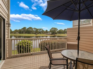 Outdoor dining - Breathtaking Balcony Views: Spacious 2-Bed, 2-Bath Condo for 4 (Miramar Beach)
