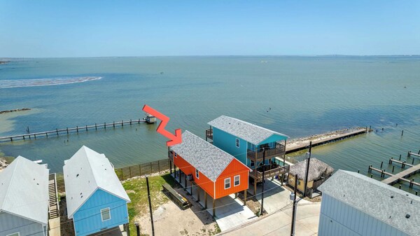 Waterfront Escape W/ Views Shared Pool & Boat Dock Orange Crush By Avantstay - Corpus Christi, TX