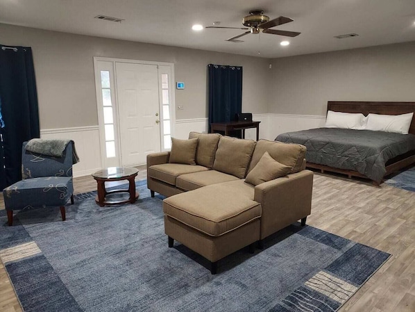 1 habitación, wifi y ropa de cama