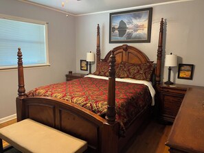 3 Schlafzimmer, Zimmersafe, Bügeleisen/Bügelbrett, WLAN