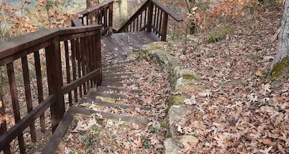 Mountain Fork River Cabin on 34 Acres 1 hr to Broken Bow and near UTV/ATV trails