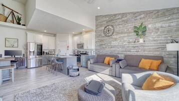 Smart TV, fireplace, video games