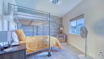1 Schlafzimmer, Schreibtisch, Bügeleisen/Bügelbrett, kostenloses WLAN